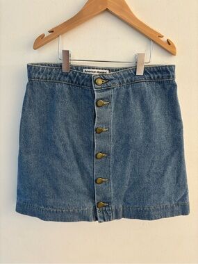 American Apparel - Denim Button-Front Mini Skirt, Size Medium. Made in USA. Cute